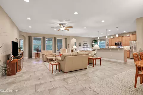 305 River Vale Ln, Ormond Beach, FL 32174 photo 8