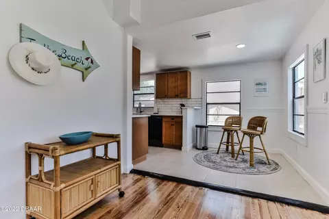 125 E Ocean Ave, Edgewater, FL 32132 photo 15
