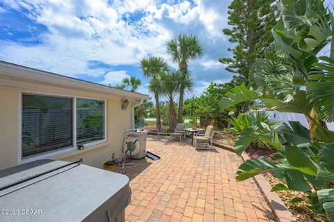 1 Palmetto Dr, Ormond Beach, FL 32176 photo 5