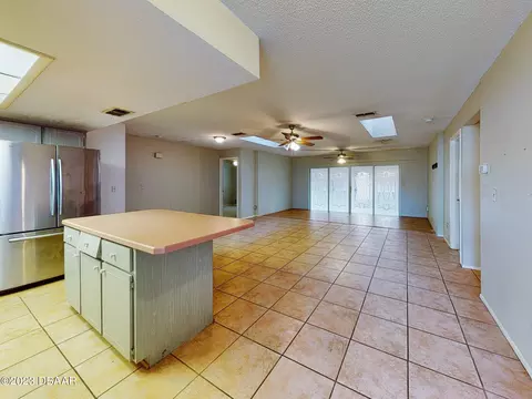 414 Sea Hawk Ct, Edgewater, FL 32141 photo 4