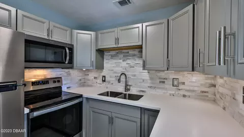 20 Seaview Dr, Ormond Beach, FL 32176 photo 15