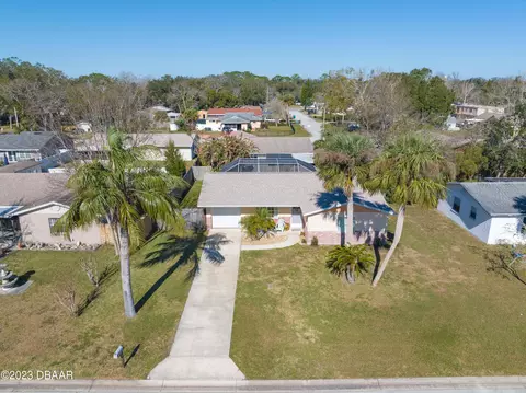 36 Pinehurst Cir, Ormond Beach, FL 32174 photo 3
