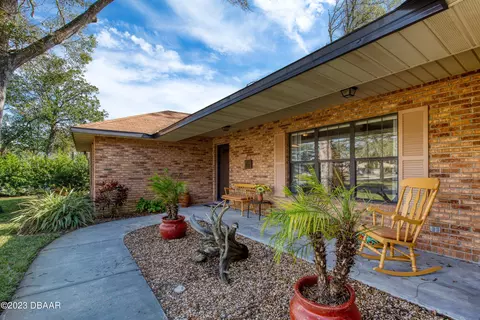 49 Sycamore Cir, Ormond Beach, FL 32174 photo 4