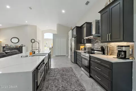 4 Villa Lago Ln, Ormond Beach, FL 32174 photo 7