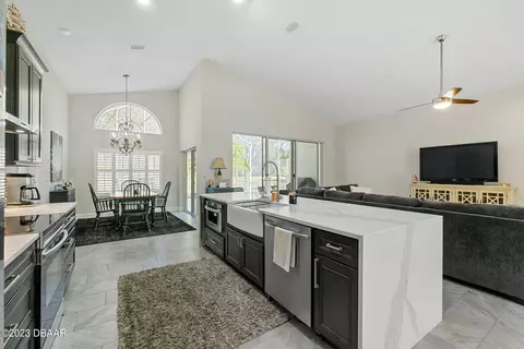 4 Villa Lago Ln, Ormond Beach, FL 32174 photo 6
