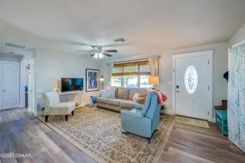42 Benjamin Dr, Ormond Beach, FL 32176 photo 6