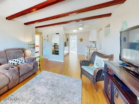 37 Ocean Shore Dr, Ormond Beach, FL 32176 photo 4