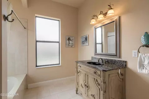 1404 Kilrush Dr, Ormond Beach, FL 32174 photo 11