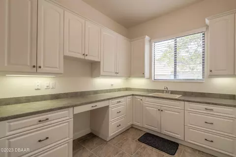 1404 Kilrush Dr, Ormond Beach, FL 32174 photo 14