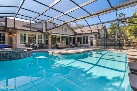 54 Kingsley Cir, Ormond Beach, FL 32174 photo 3