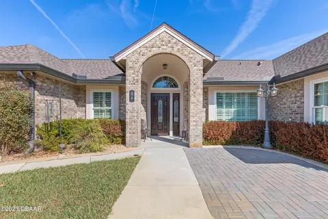54 Kingsley Cir, Ormond Beach, FL 32174 photo 2