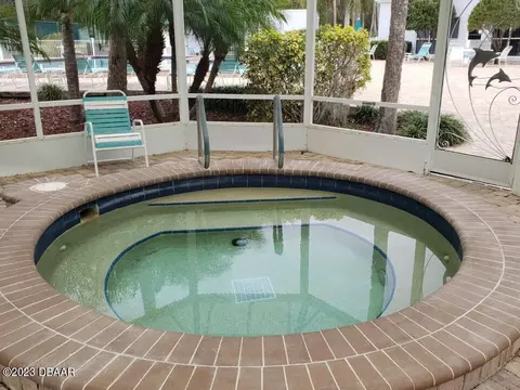 505 Topside Cir, Edgewater, FL 32141 photo 17