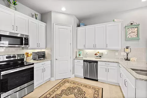 814 Pinewood Dr, Ormond Beach, FL 32174 photo 13