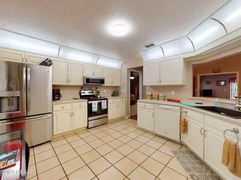 2325 Sabal Palm Dr, Edgewater, FL 32141 photo 20