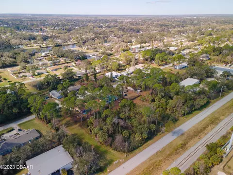 2830 Hibiscus Dr, Edgewater, FL 32141 photo 12