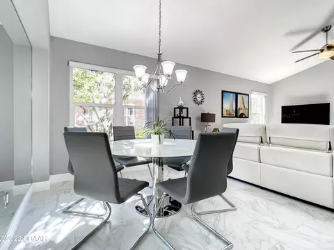 3 Reflections Village Dr, Ormond Beach, FL 32174 photo 14