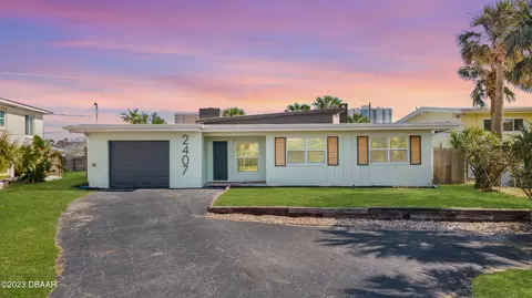 2407 S Peninsula Dr, Daytona Beach, FL 32118