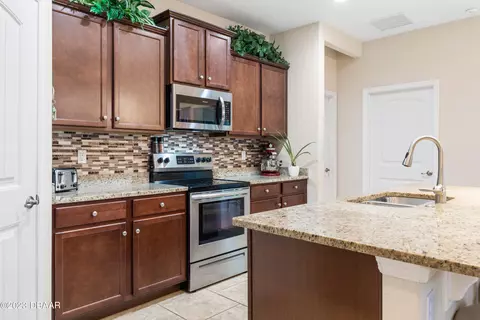 242 River Vale Ln, Ormond Beach, FL 32174 photo 7