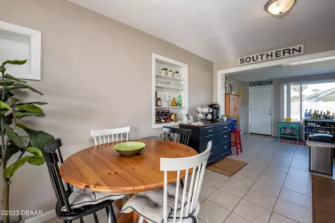 7 Camellia Dr, Ormond Beach, FL 32176 photo 5