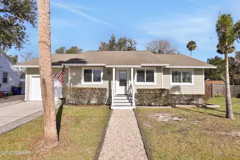 127 Riverview Dr, Edgewater, FL 32132 photo 2