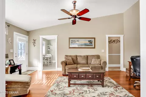 127 Riverview Dr, Edgewater, FL 32132 photo 6
