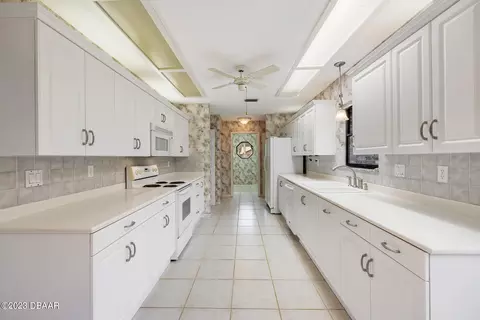 3906 Tano Dr, Ormond Beach, FL 32174 photo 9