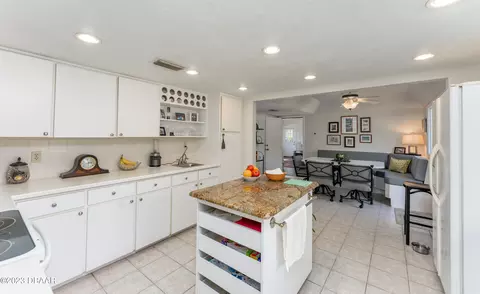 39 Central Ave, Ormond Beach, FL 32174 photo 7
