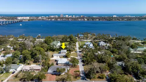39 Central Ave, Ormond Beach, FL 32174 photo 2