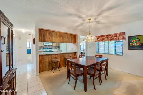 27 Nottingham Dr, Ormond Beach, FL 32174 photo 8