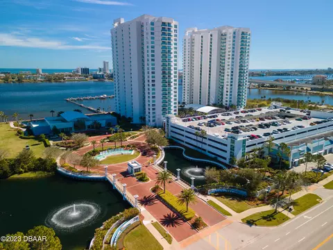 231 Riverside Dr #2405-1, Holly Hill, FL 32117