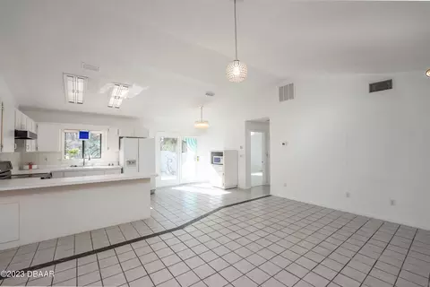 126 Mound Ave, Ormond Beach, FL 32174 photo 6