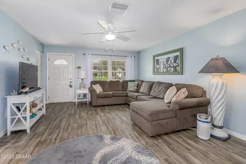 2211 Lime Tree Dr, Edgewater, FL 32141 photo 4
