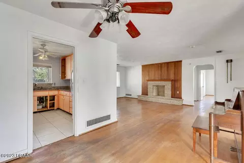 40 Pleasant Dr, Ormond Beach, FL 32176 photo 7