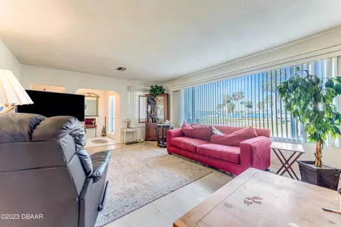 826 S Beach St, Ormond Beach, FL 32174 photo 5