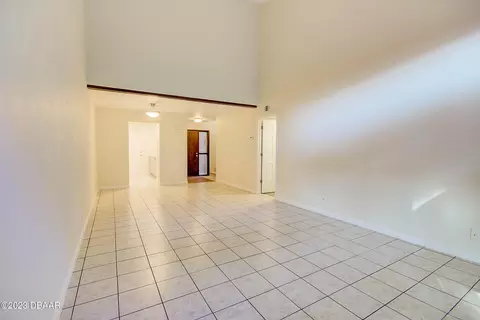39 Park Pl, Ormond Beach, FL 32174 photo 6