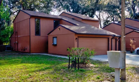39 Park Pl, Ormond Beach, FL 32174 photo 1