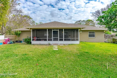 2910 Sabal Palm Dr, Edgewater, FL 32141 photo 4