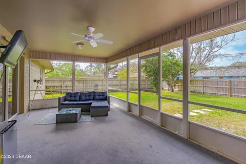2910 Sabal Palm Dr, Edgewater, FL 32141 photo 6