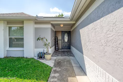12 Trina St, Ormond Beach, FL 32174 photo 2
