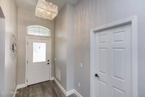 592 Coral Trace Blvd, Edgewater, FL 32132 photo 3