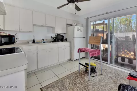 104 E Yelkca Ter, Edgewater, FL 32132 photo 12