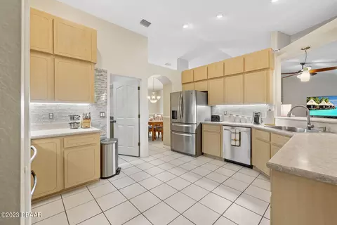 2406 Silver Palm Dr, Edgewater, FL 32141 photo 19