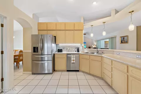 2406 Silver Palm Dr, Edgewater, FL 32141 photo 13