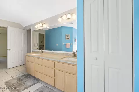 2406 Silver Palm Dr, Edgewater, FL 32141 photo 10