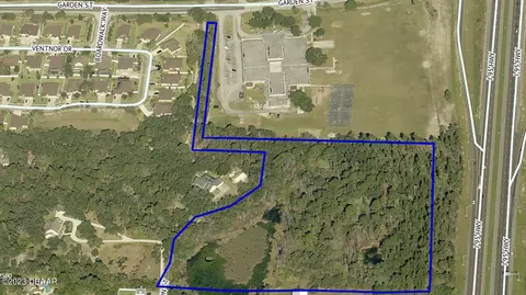 4001 Garden St, Titusville, FL 32796