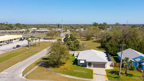 201 Falcon Ave, Edgewater, FL 32141 photo 14