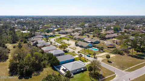 201 Falcon Ave, Edgewater, FL 32141 photo 16