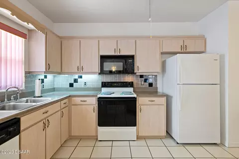 201 Falcon Ave, Edgewater, FL 32141 photo 27