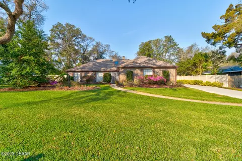 114 Rio Pinar Dr, Ormond Beach, FL 32174 photo 1