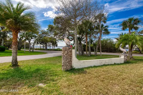3373 John Anderson Dr, Ormond Beach, FL 32176 photo 2